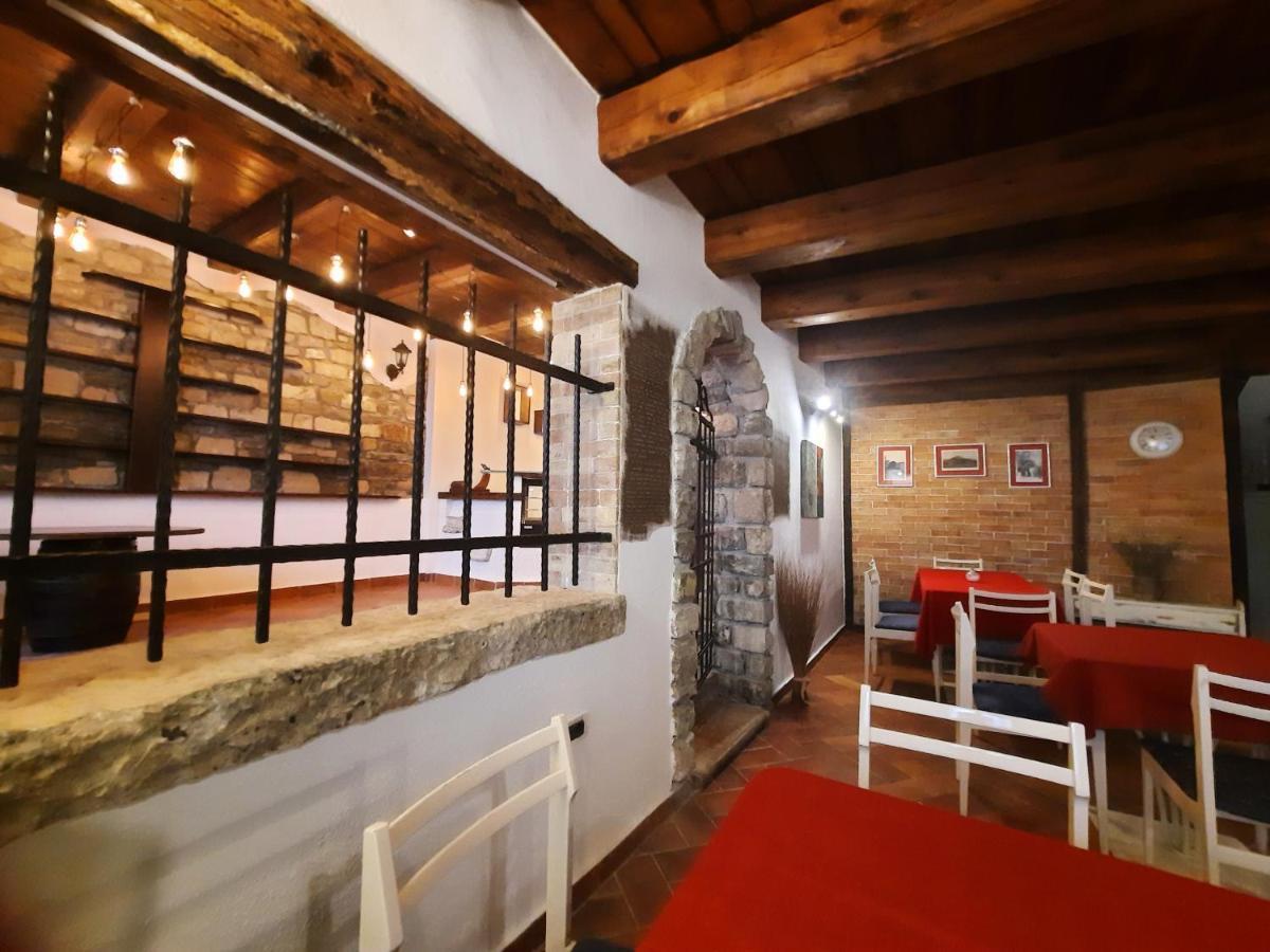 Bed & Breakfast Antico Motovun Bagian luar foto