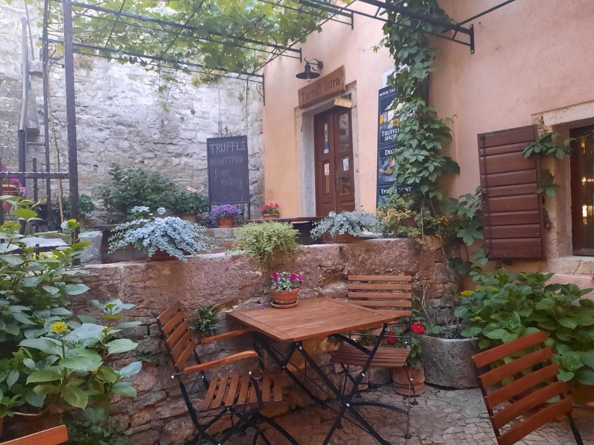 Bed & Breakfast Antico Motovun Bagian luar foto