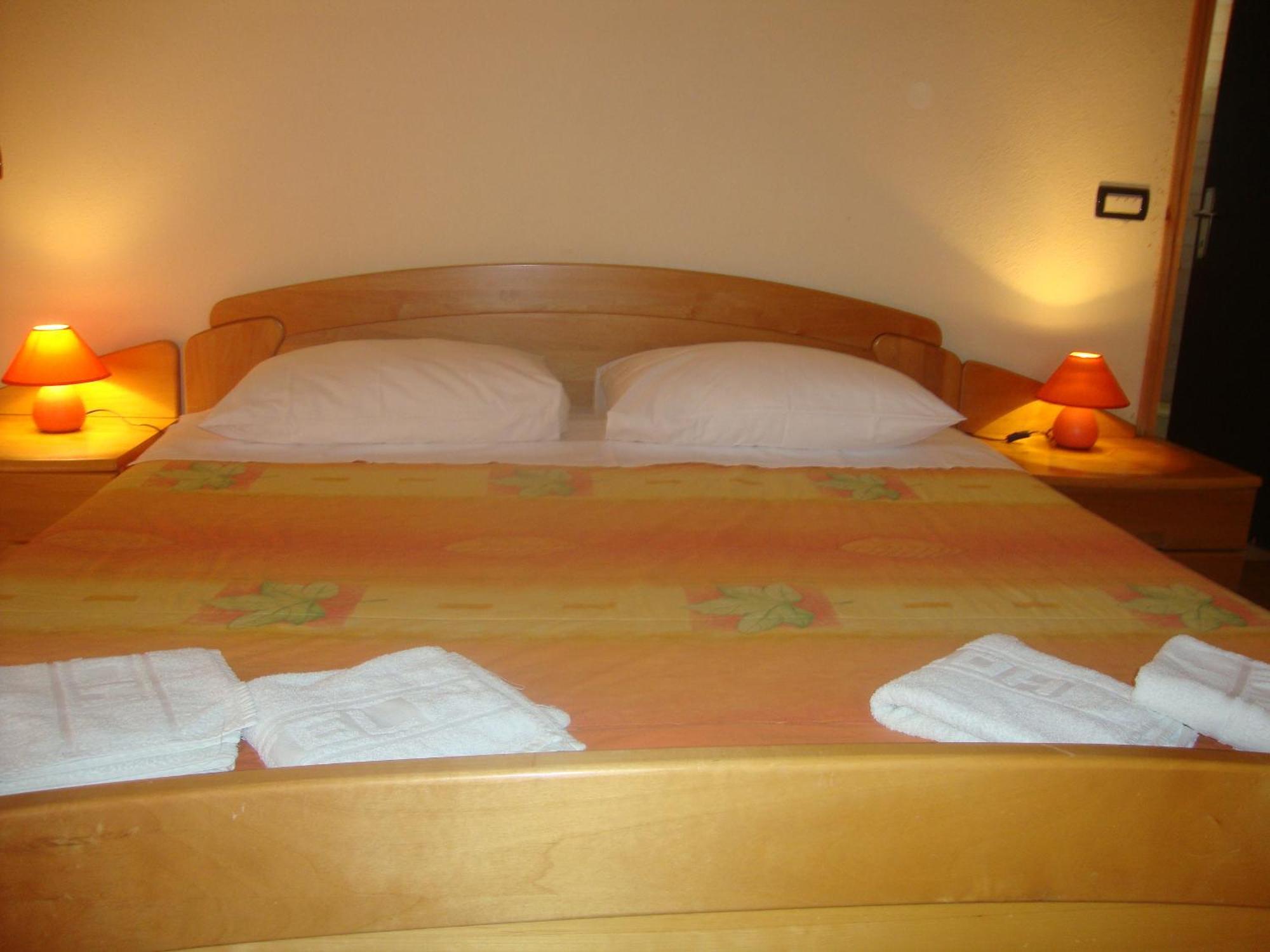 Bed & Breakfast Antico Motovun Bagian luar foto