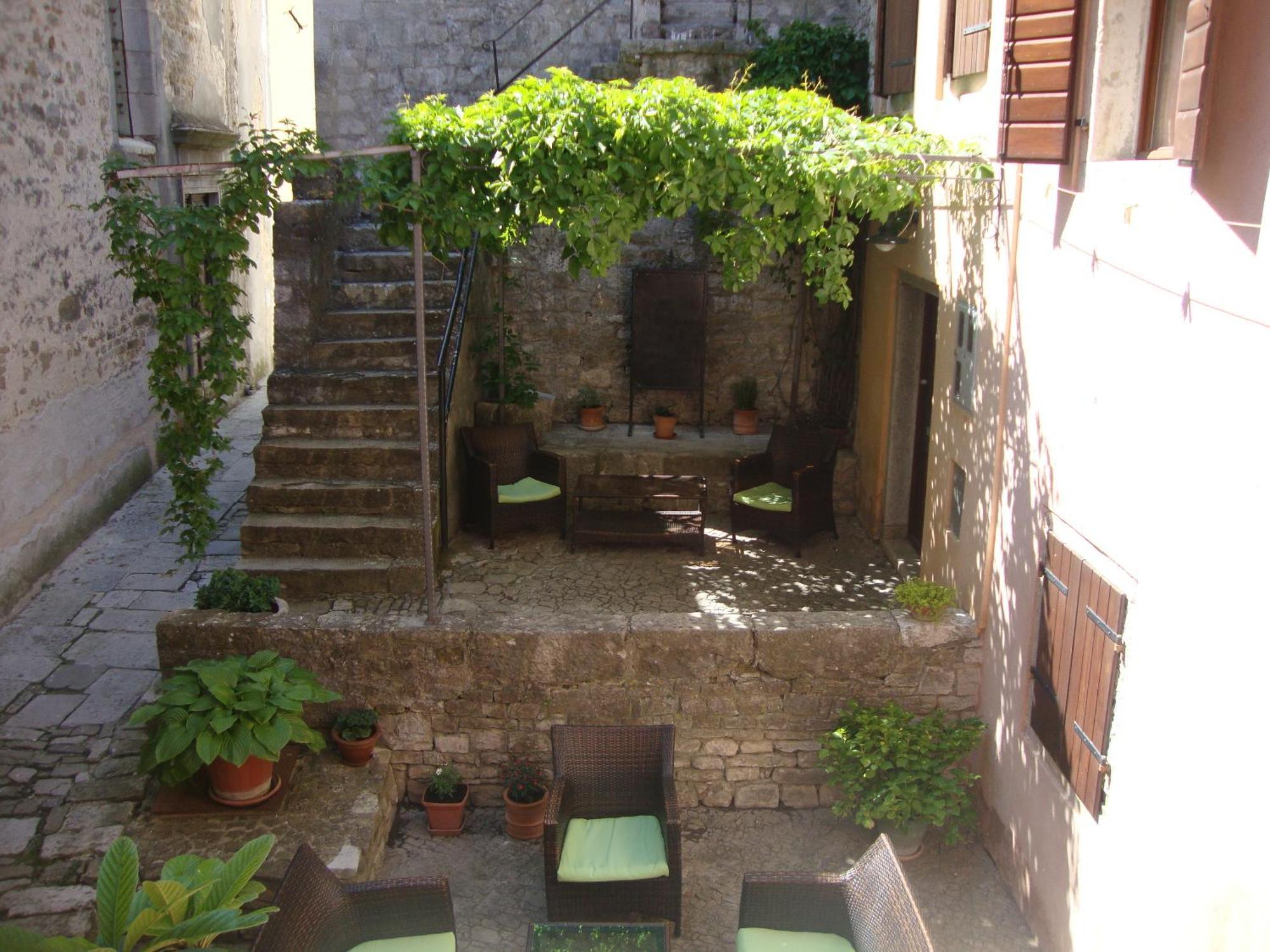 Bed & Breakfast Antico Motovun Bagian luar foto