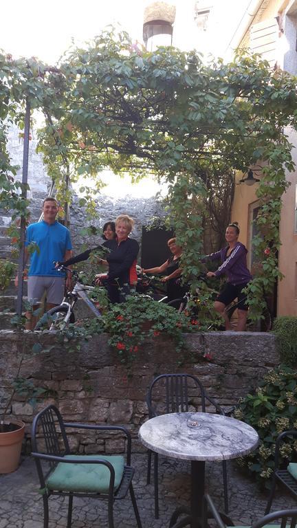 Bed & Breakfast Antico Motovun Bagian luar foto